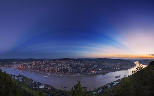 遇到问题总能依靠自己解决的生肖女