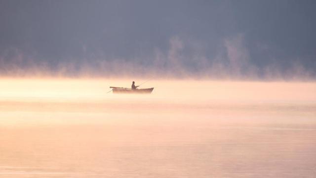 八字食神身弱格男命 八字食神身弱格男命
